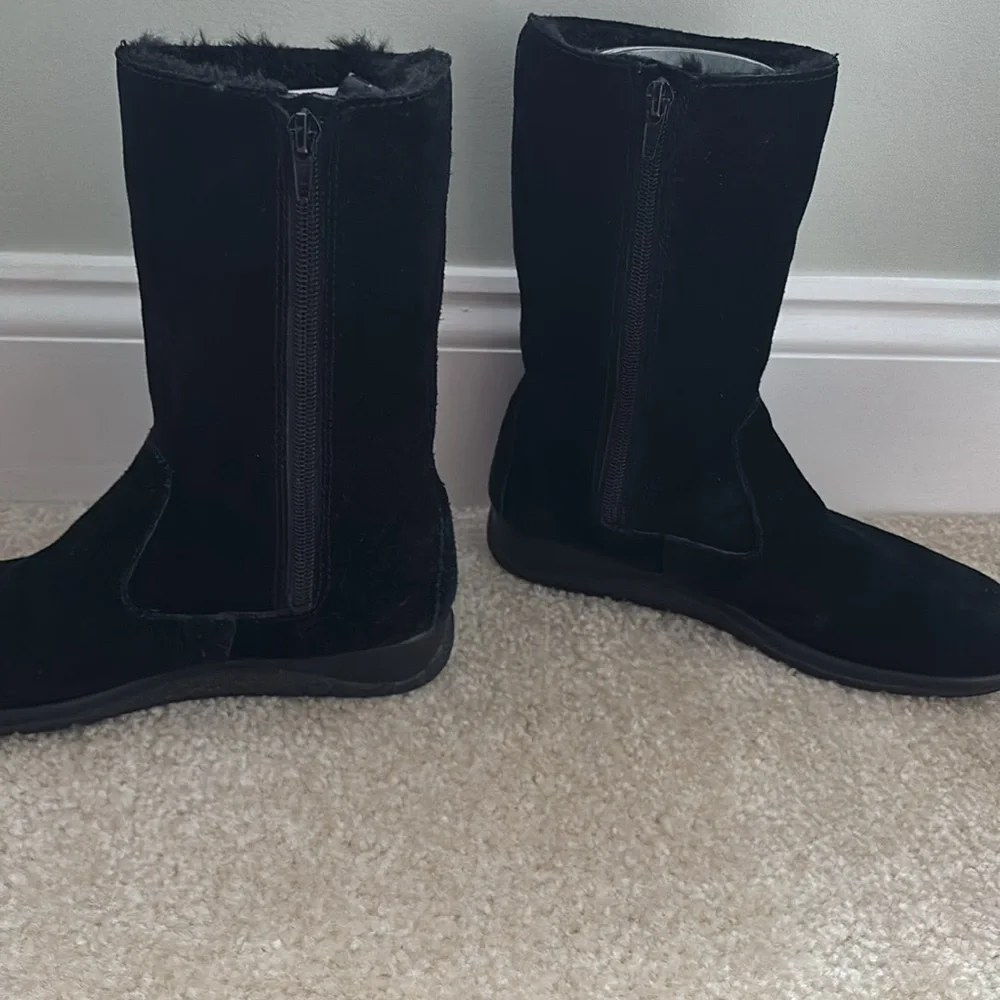 Women's Aerosoles Black Suede Leather Boots